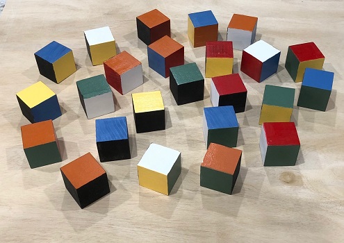 Colored Cube Puzzle finished.